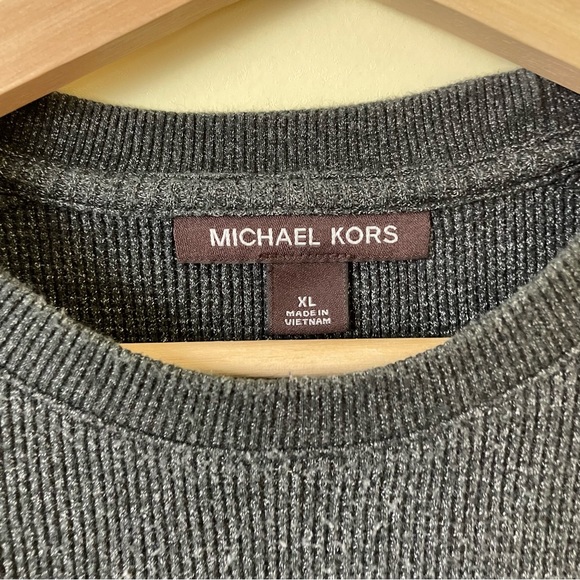 Michael Kors Gray Pullover Sweater w/ Shoulder Details SIZE XL - Picture 7 of 8